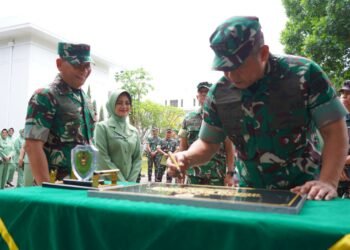 Kasad Resmikan Taman Merdeka serta Beri Pengarahan kepada Prajurit dan PNS Kodam III/Slw