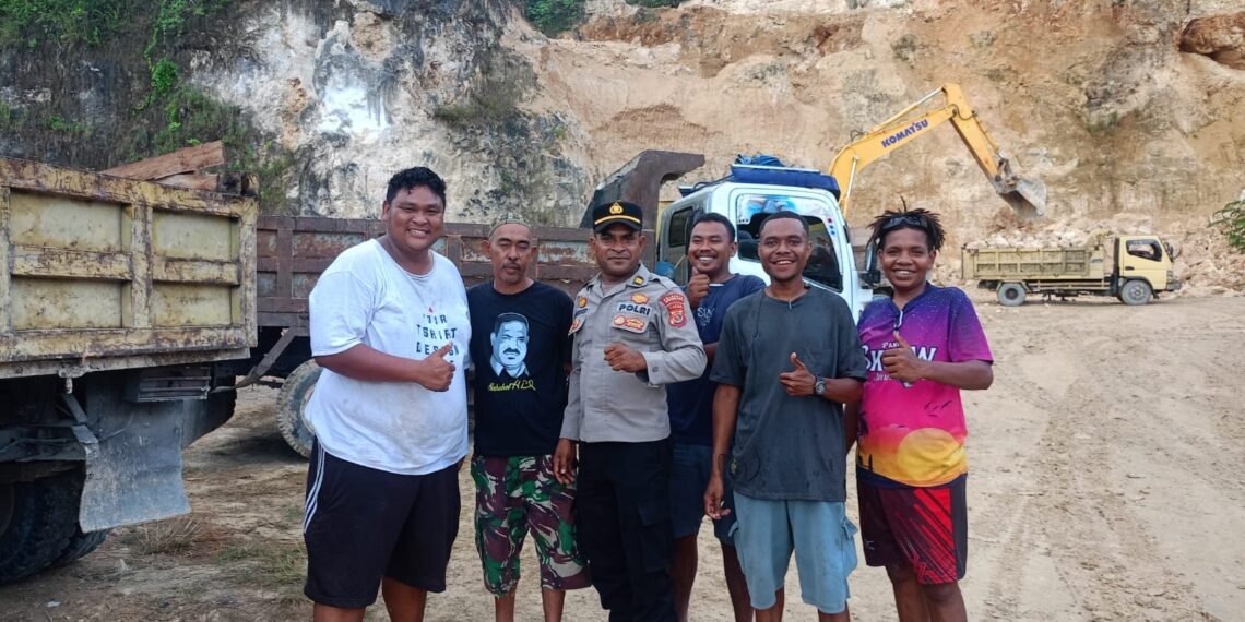 Kapolres Sarmi Kunjungi Polsek Tor Atas, Serap Aspirasi Tokoh Adat dan Kepala Kampung