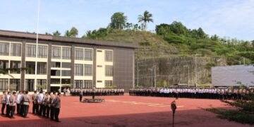 Apel Pagi Gabungan Polda Papua, Kabid Propam Tekankan Disiplin, Efisiensi Energi dan Profesionalisme Personel 
