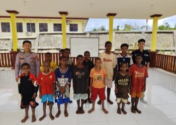 Polres Boven Digoel Gelar Bimbingan Belajar bagi Anak Putus Sekolah di Ruang Edukasi 