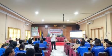 Sat Resnarkoba Polresta Jayapura Kota Edukasi Pelajar SMK Negeri 3 tentang Bahaya Narkoba dan Miras 