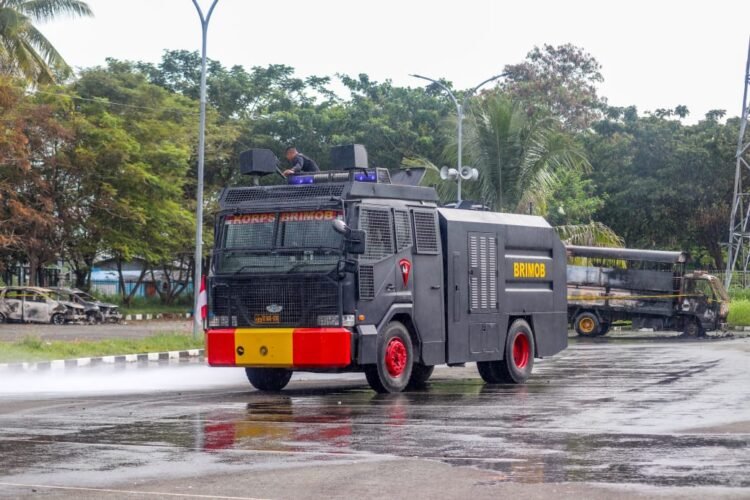 Patroli Malam Humanis, Polres Tolikara Perkuat Harkamtibmas di Kota Karubaga 
