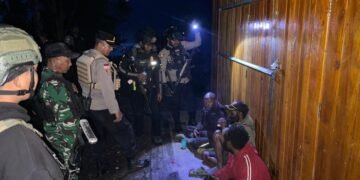 Polsek Nimbokrang Monitoring Persiapan Panen Jagung untuk Dukung Ketahanan Pangan Nasional