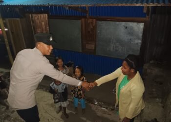 Menyapa Warga di Malam Hari, Personel Polsek Kelila Perkuat Kehadiran Polri di Tengah Masyarakat
